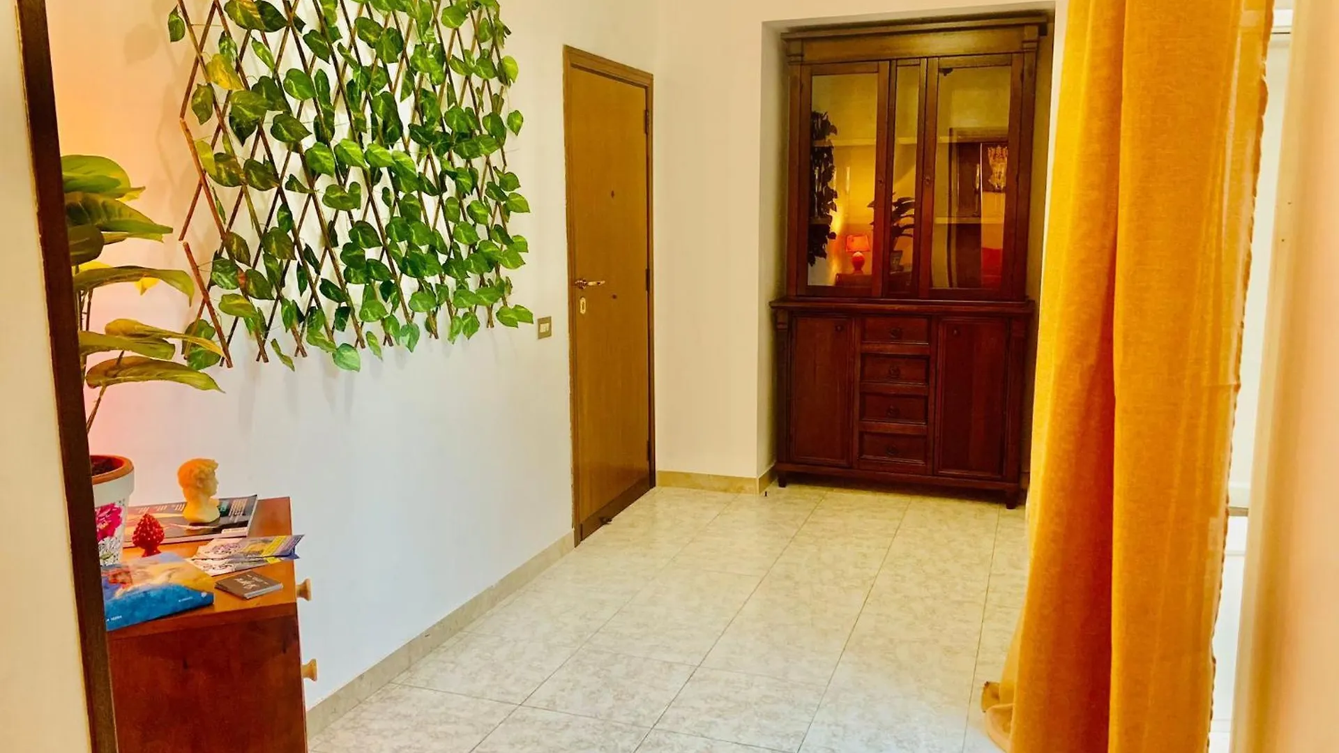 A Un Passo Dal Massimo 1 Apartment Palermo Italy